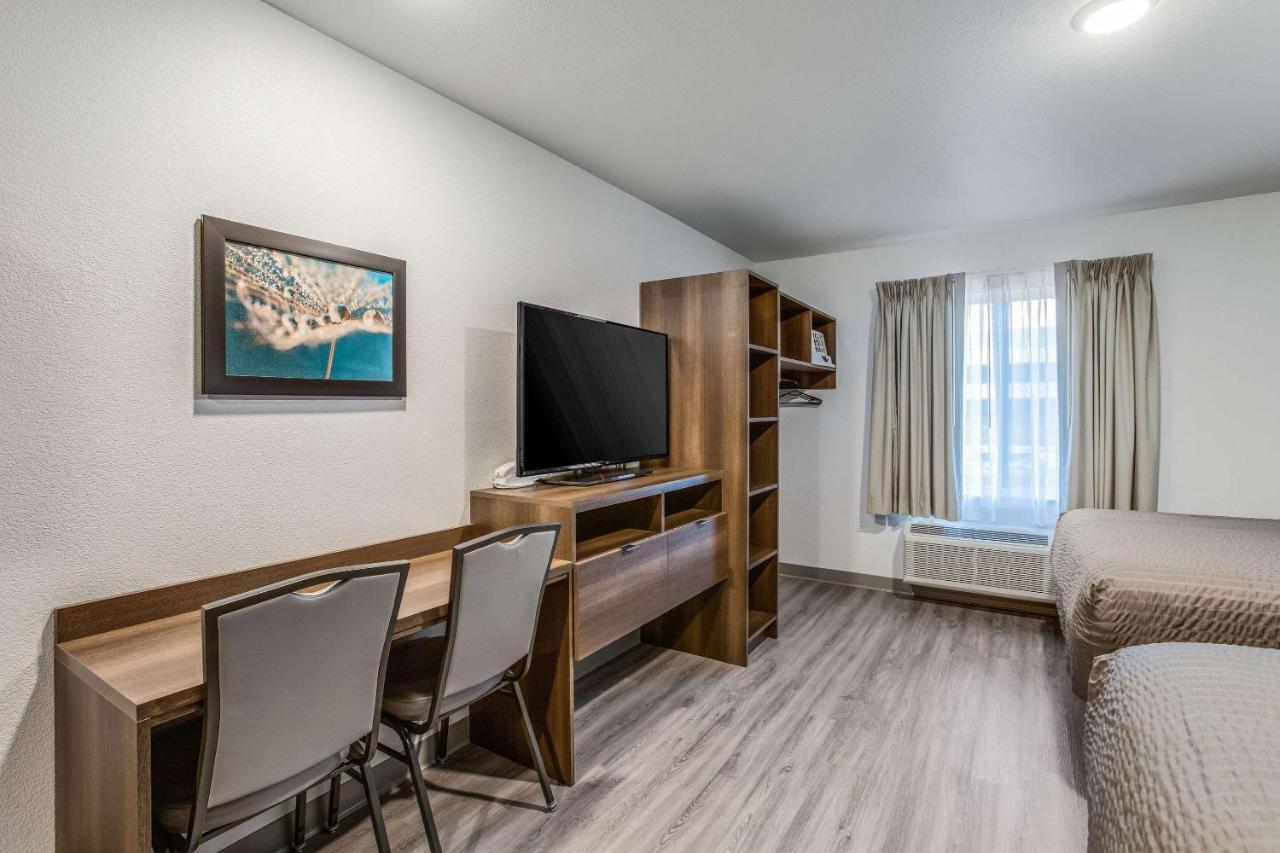 Woodspring Suites Detroit Фармингтон-Хиллз Экстерьер фото